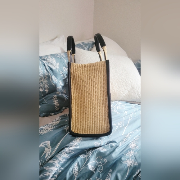 Marc Jacobs Medium Tote Bag - Picture 5 of 8